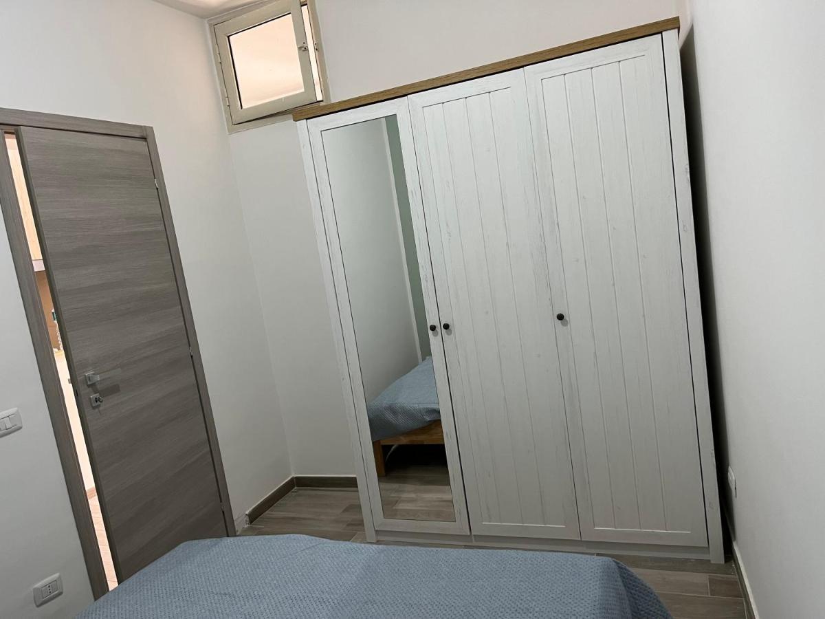 Appartamento Casa Ai Tre Campanili Gela Esterno foto